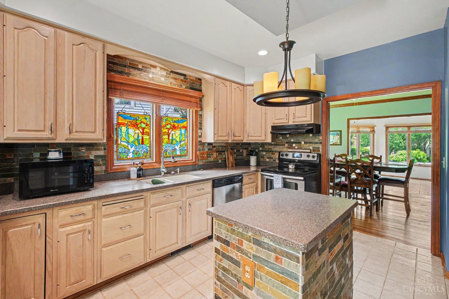 5912 Bridgeview Court, Cincinnati, OH, 45248 — photo 9