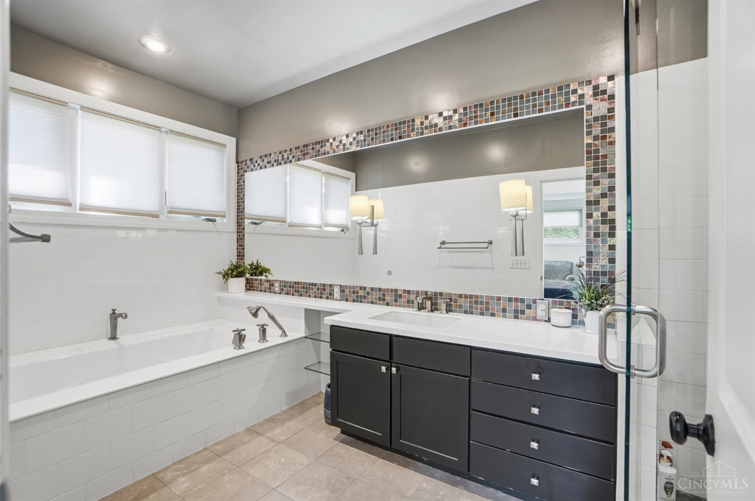 727 Miami Avenue, Terrace Park, OH, 45174 — photo 32
