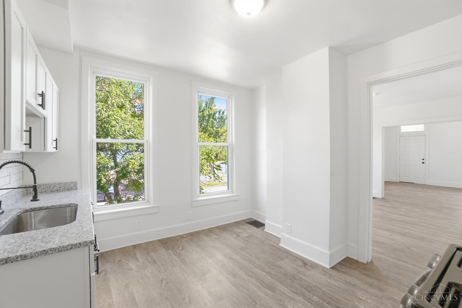 4569 Edgewood Avenue, Cincinnati, OH, 45232 — photo 4