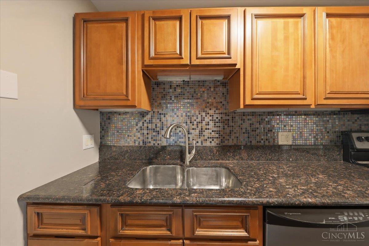 2138 Ohio Avenue, Cincinnati, OH, 45219 — photo 17