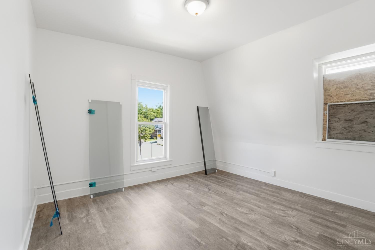 4569 Edgewood Avenue, Cincinnati, OH, 45232 — photo 23