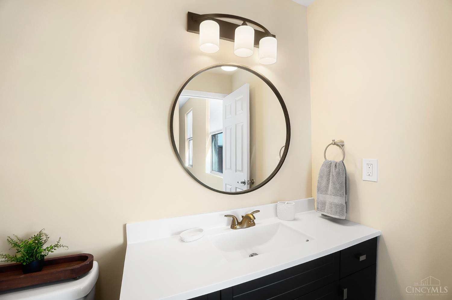 422 Clark Street, Cincinnati, OH, 45203 — photo 27