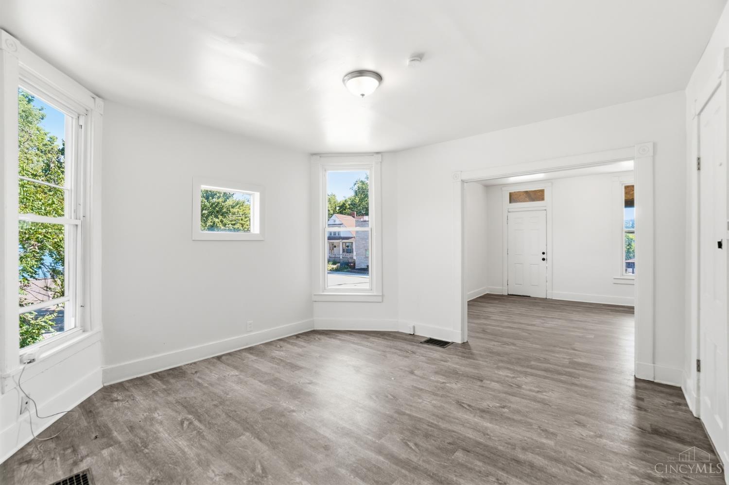 4569 Edgewood Avenue, Cincinnati, OH, 45232 — photo 8