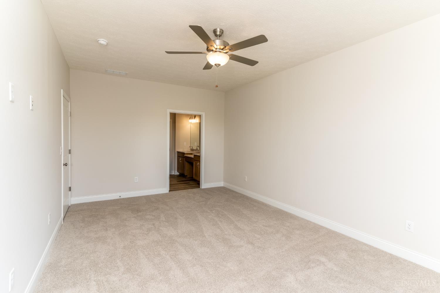 2463 Bartam Lane, Harrison, OH, 45030 — photo 15
