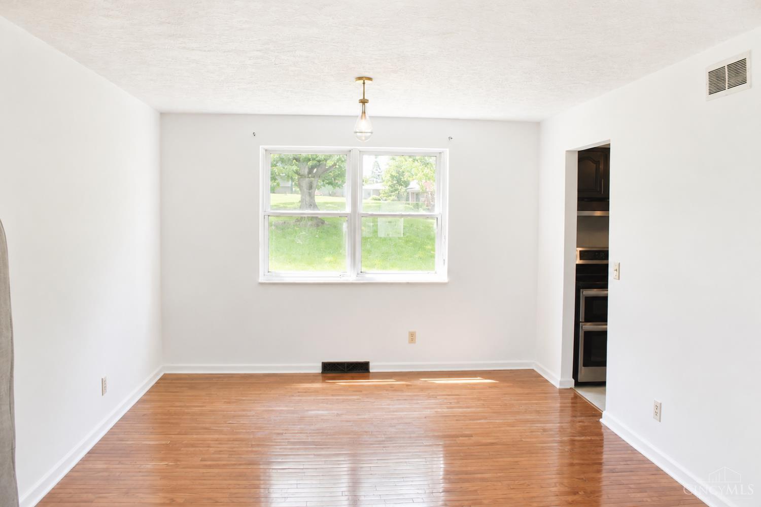 4357 Hubble Road, Green Twp, OH, 45247 — photo 7