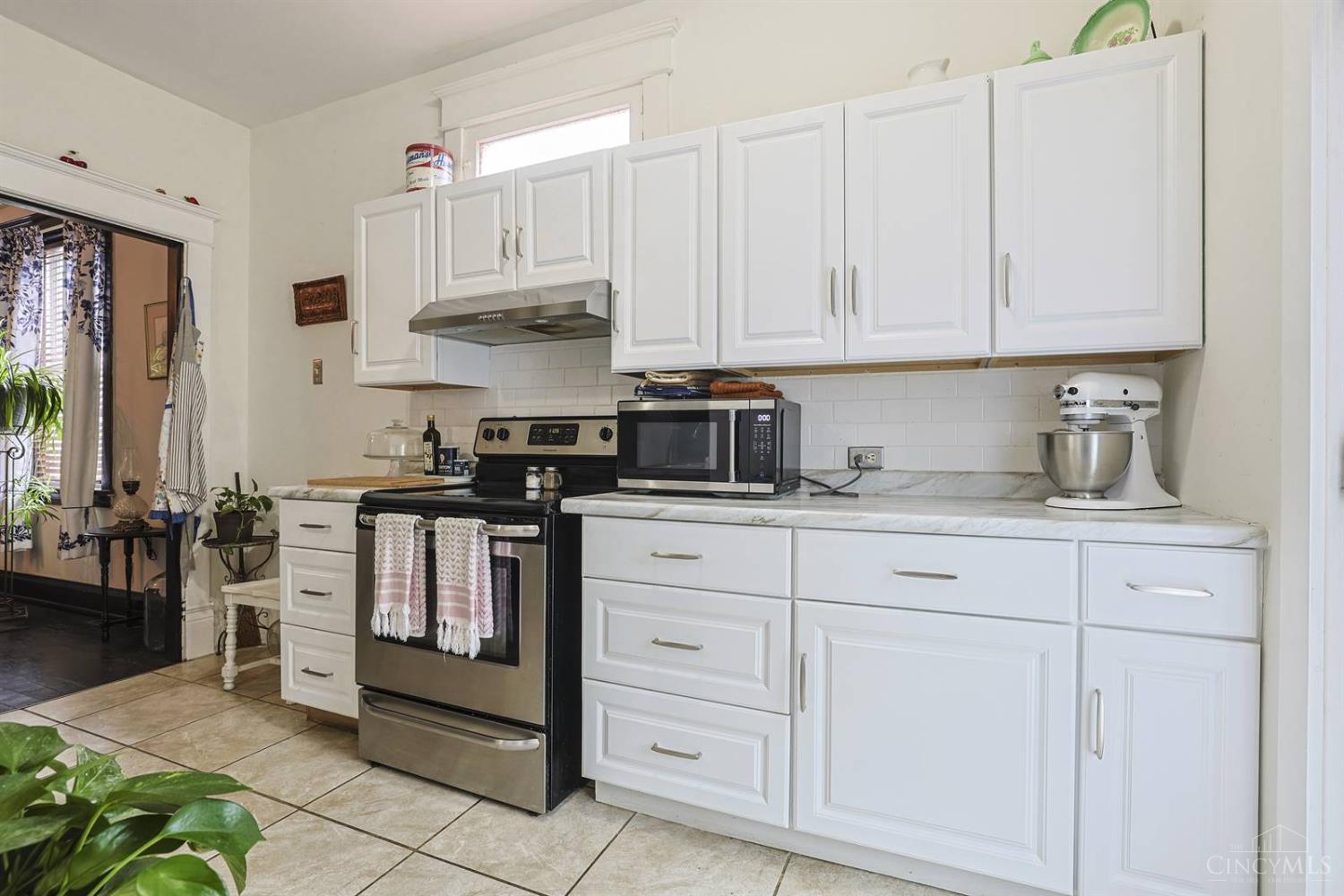 1915 Fork Road, Cincinnati, OH, 45223 — photo 16