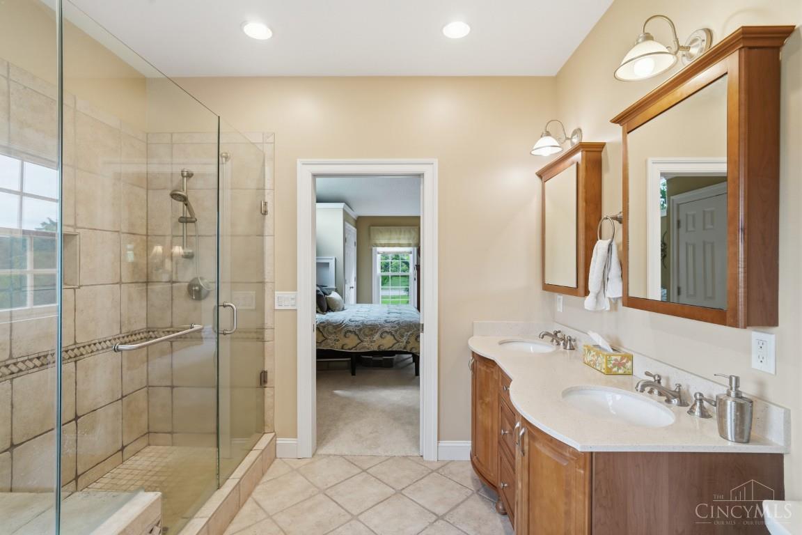 6046 Gaines Road, Green Twp, OH, 45247 — photo 42