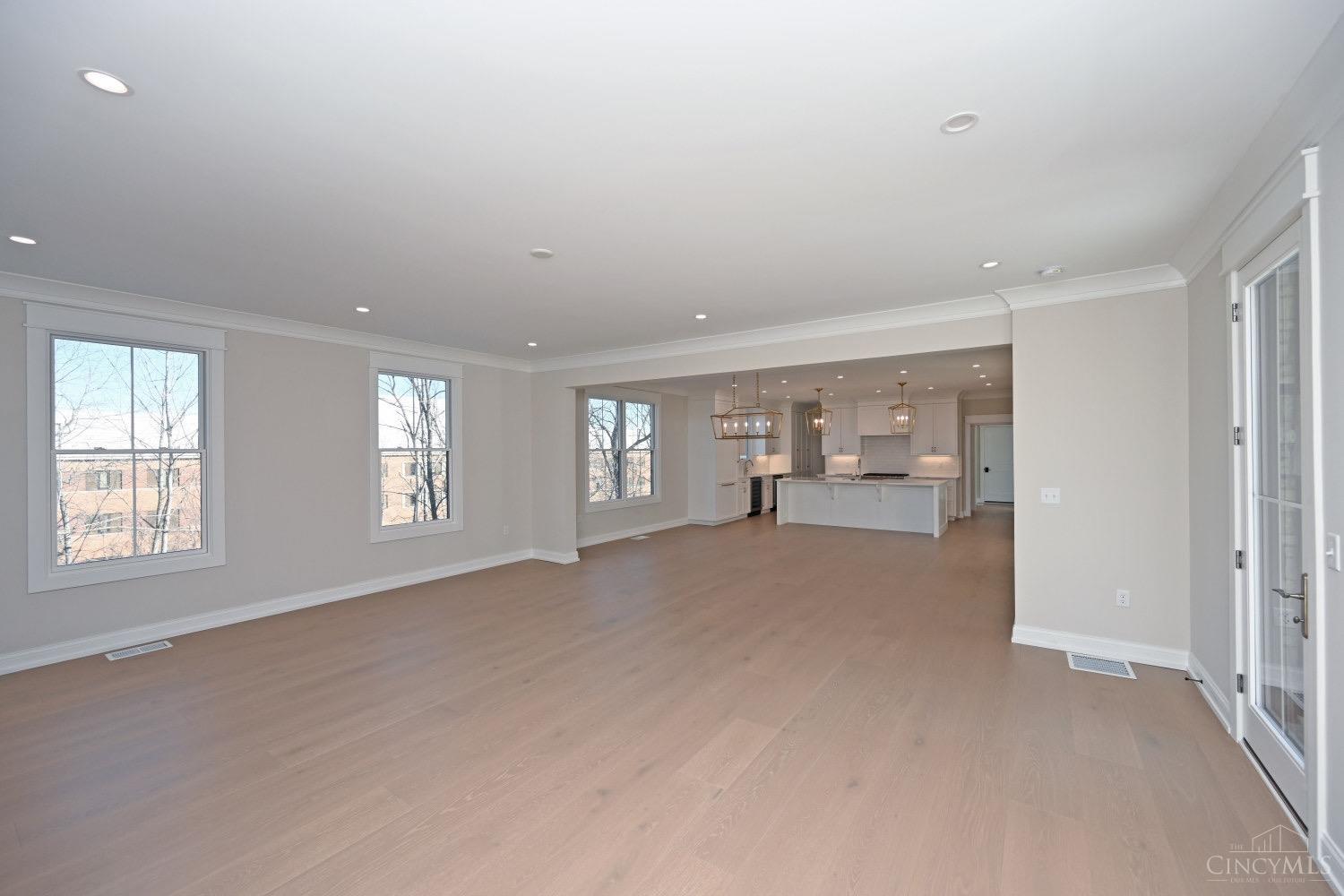 1080 Tuscany Place, Cincinnati, OH, 45226 — photo 24