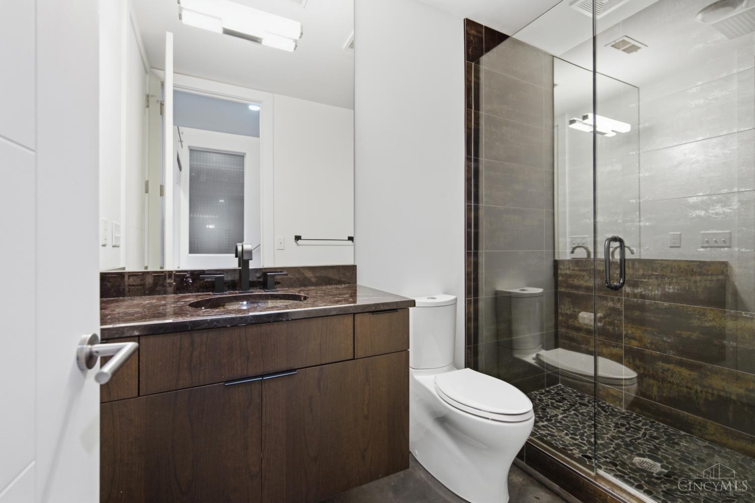 404 Baum Street, Cincinnati, OH, 45202 — photo 23