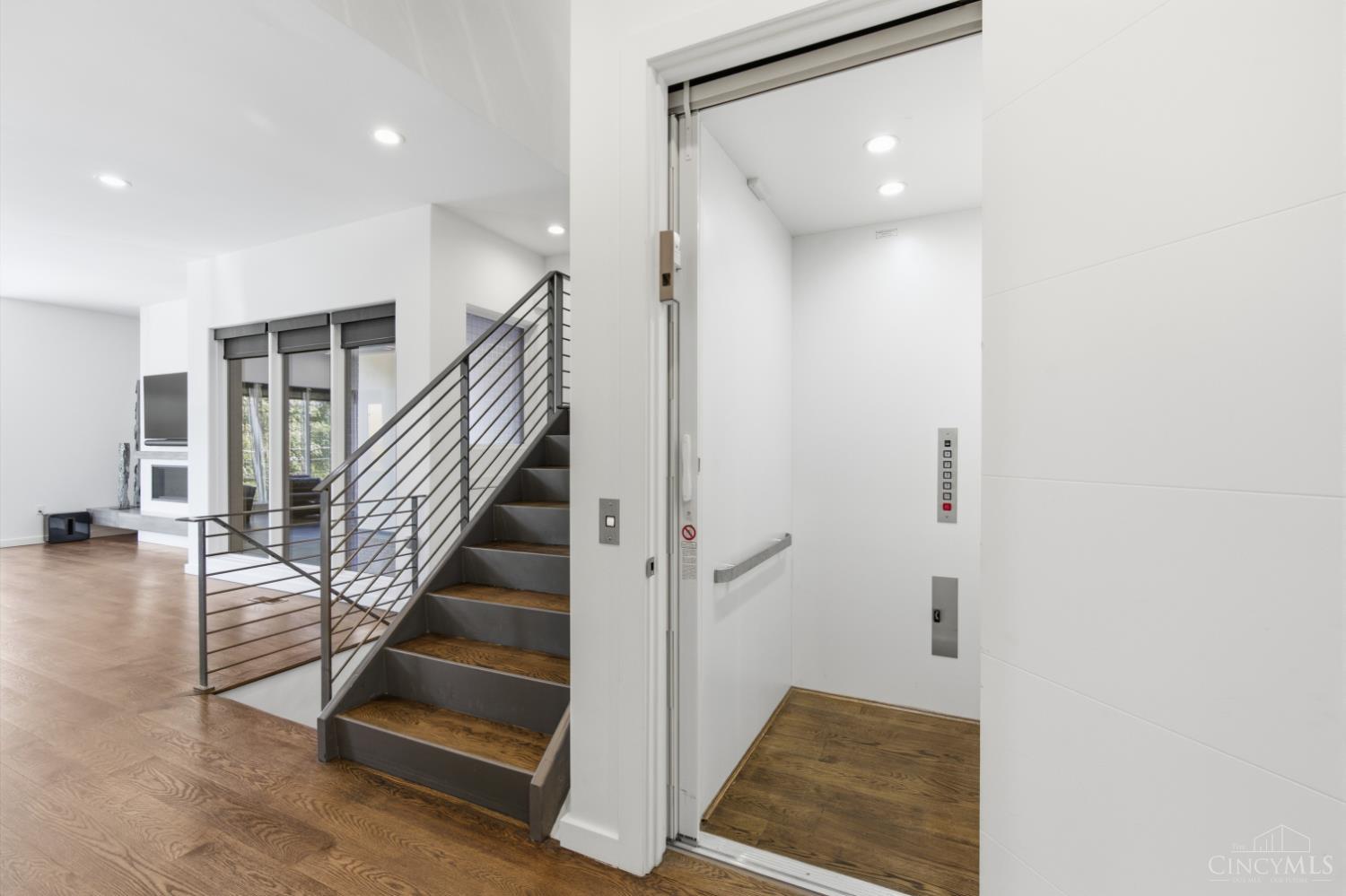 404 Baum Street, Cincinnati, OH, 45202 — photo 12