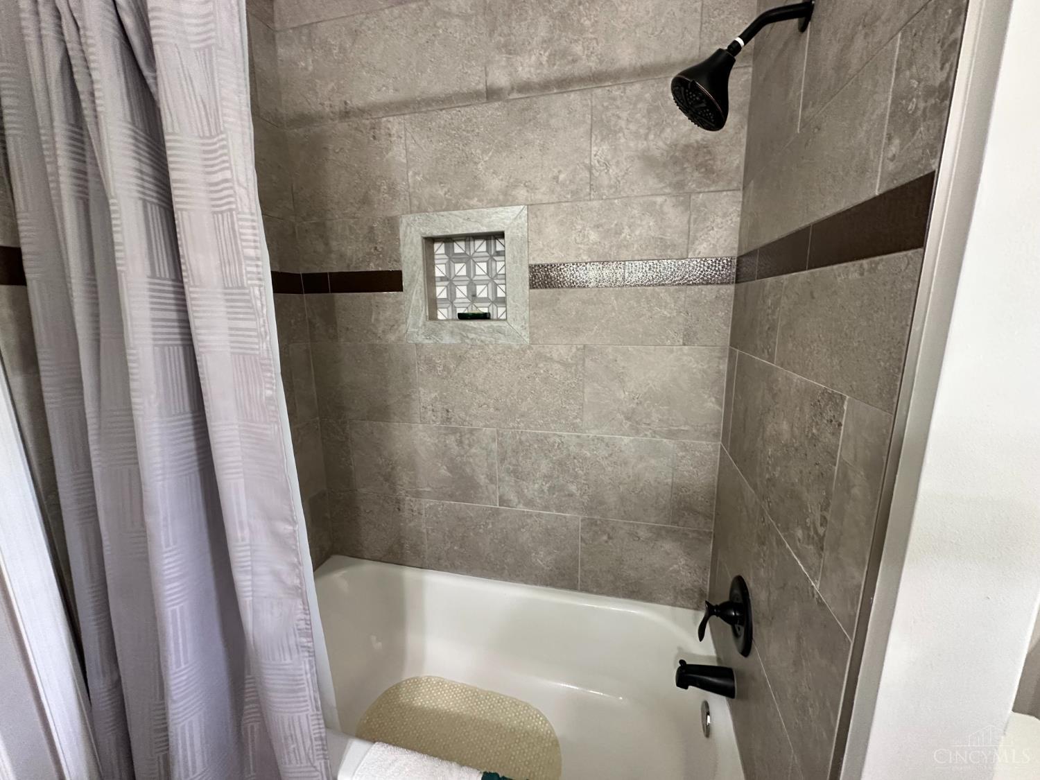7238 Sundance Circle, West Chester, OH, 45069 — photo 9