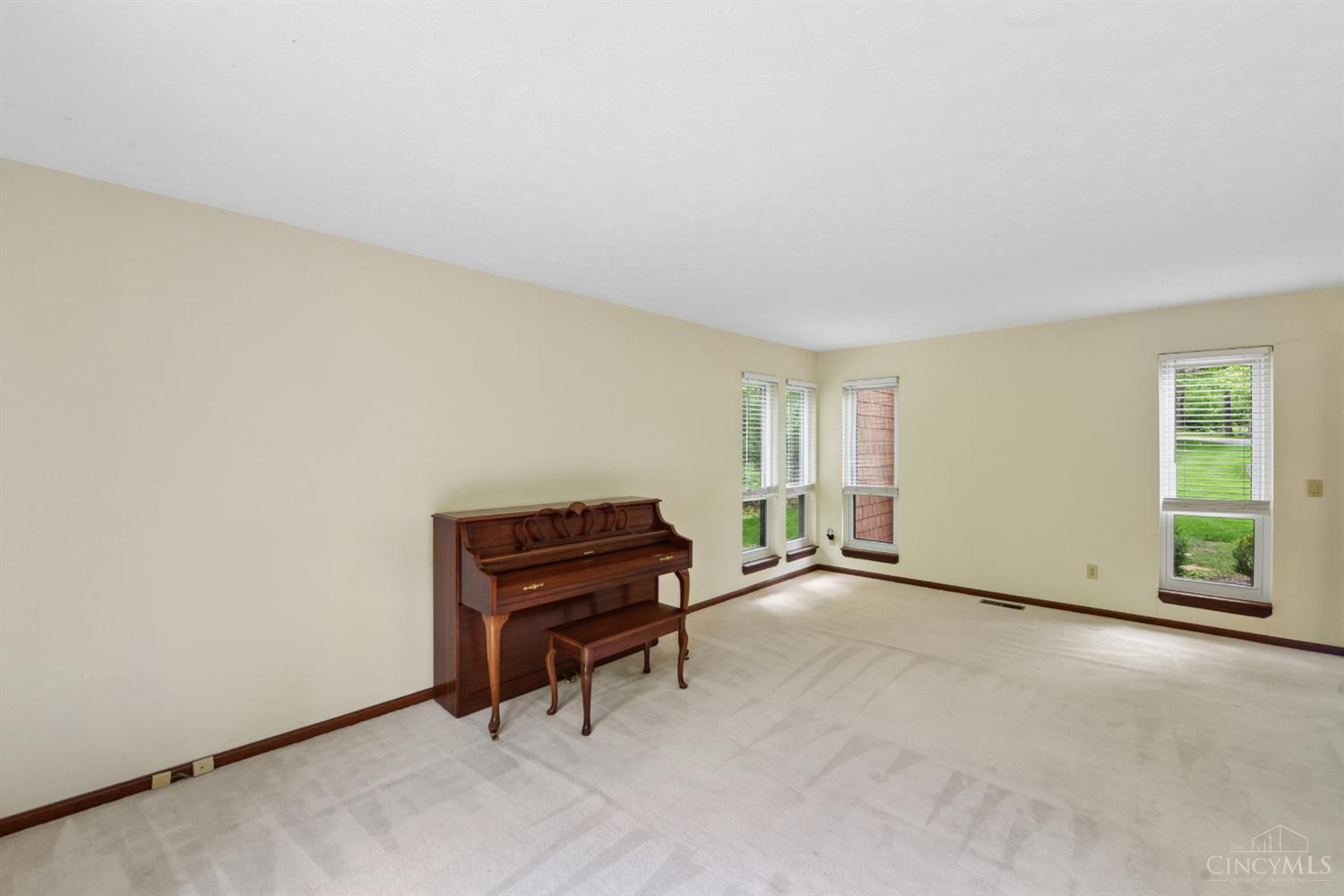 13 Cherokee Trail, New Richmond, OH, 45157 — photo 9