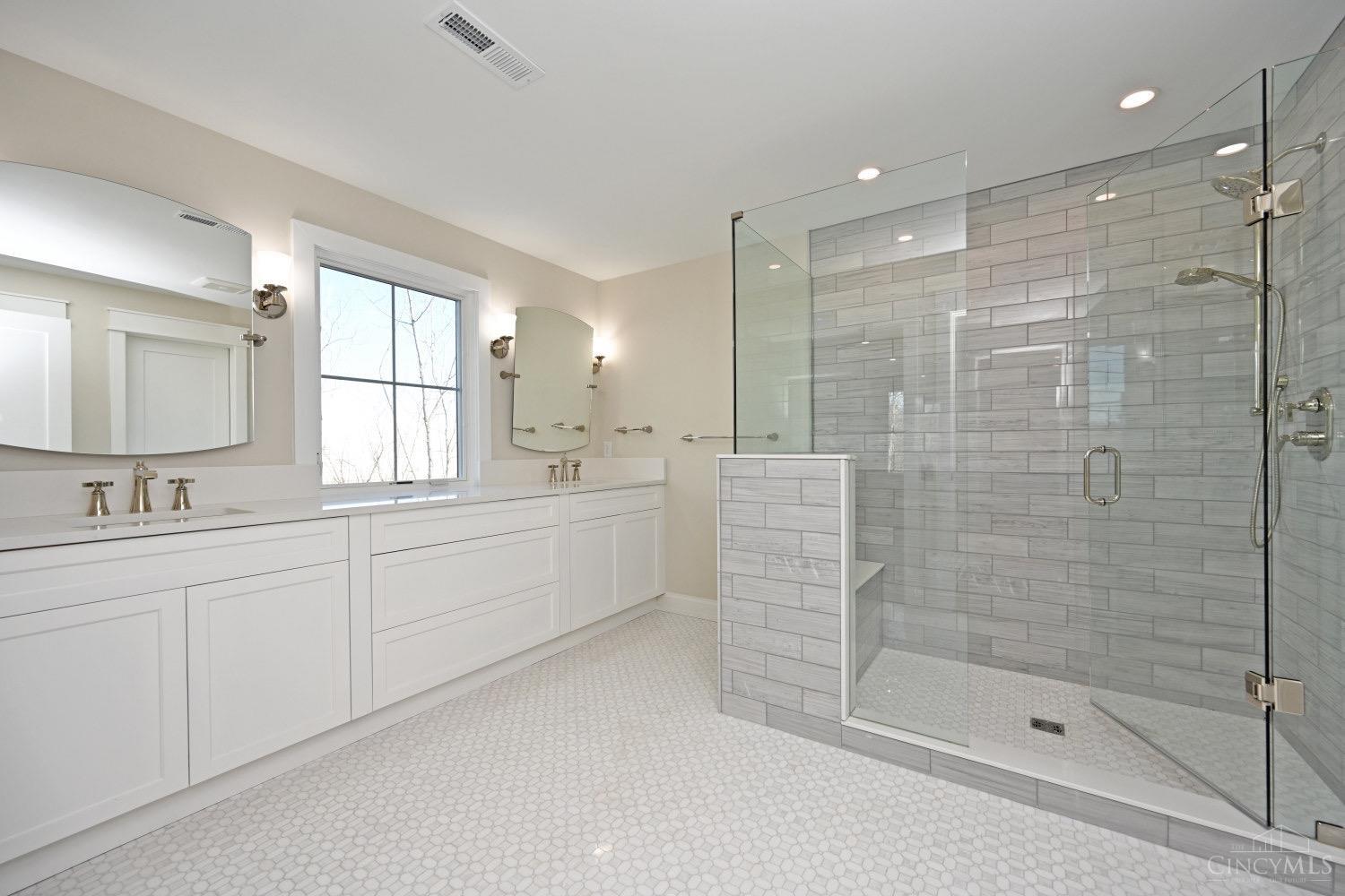 1080 Tuscany Place, Cincinnati, OH, 45226 — photo 33