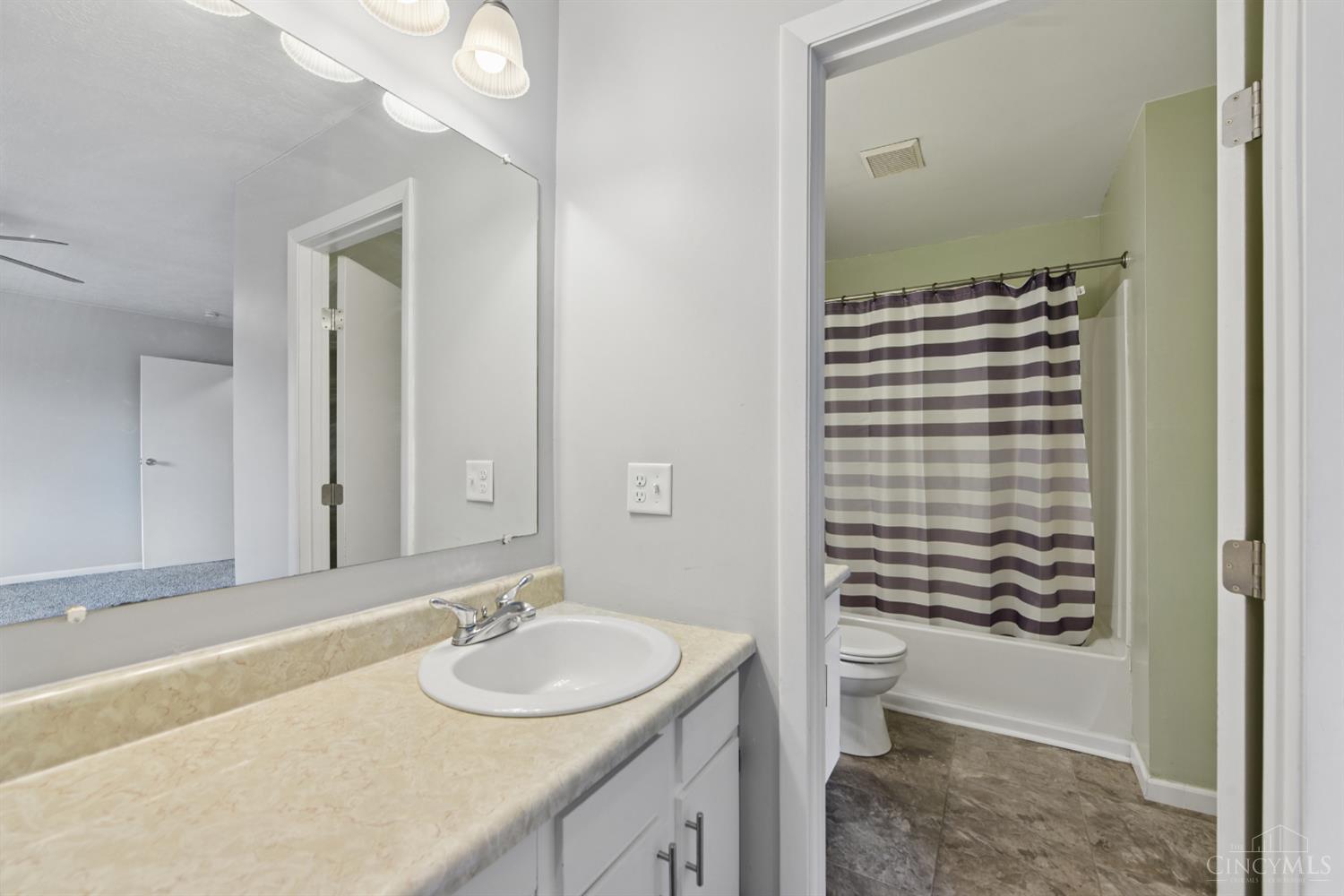 4974 Columbia Circle, West Chester, OH, 45011 — photo 27