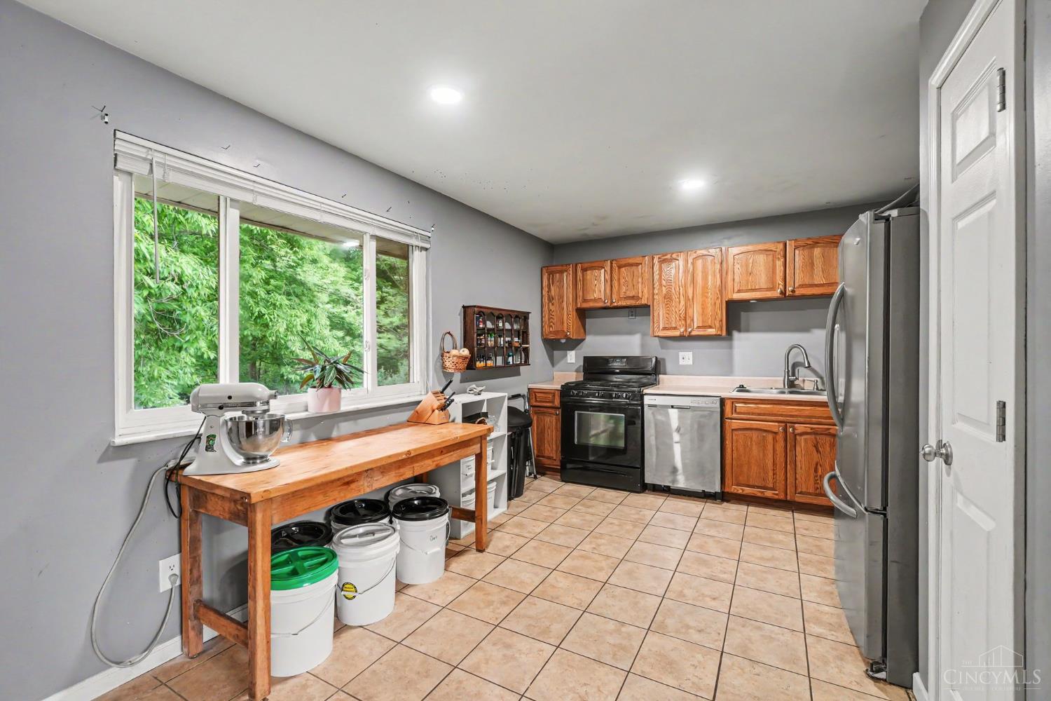 604 Neptune Way, Union Twp, OH, 45244