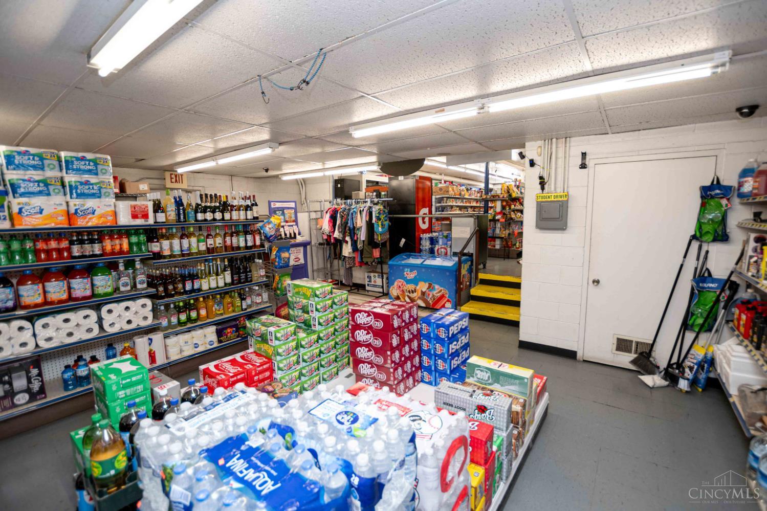 30 Seven Mile Avenue, New Miami, OH, 45011 — photo 9