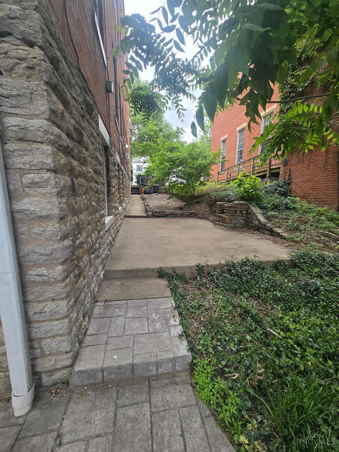 3825 Eastern Avenue, Cincinnati, OH, 45226 — photo 19