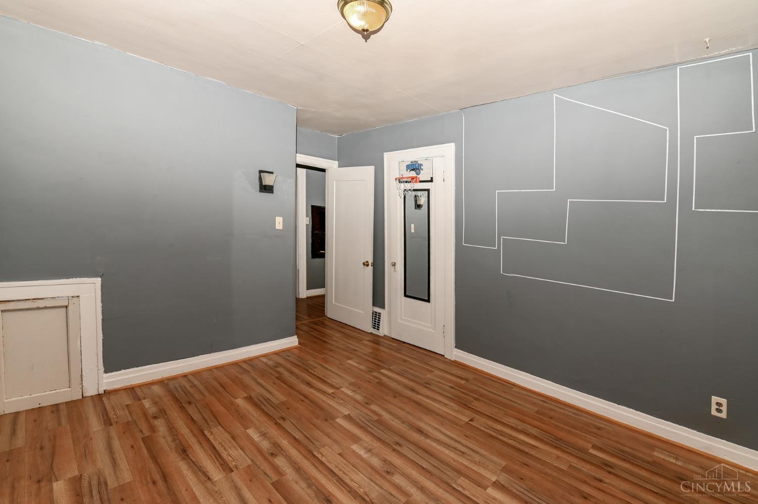 1818 Dalewood Place, Cincinnati, OH, 45237 — photo 17