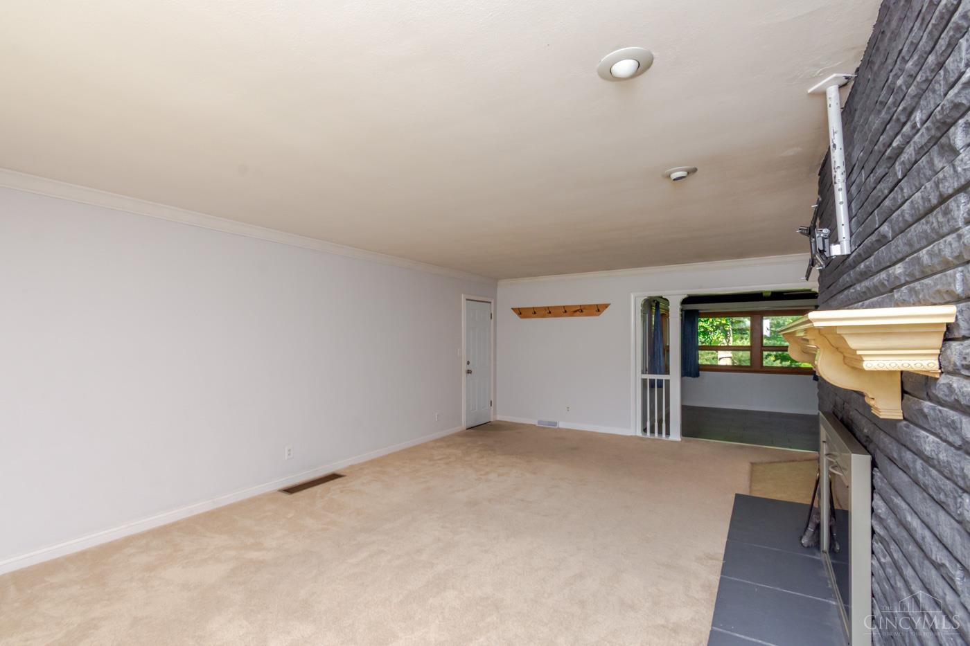 5665 Little Sugar Creek Road, Sugarcreek Twp, OH, 45440 — photo 5
