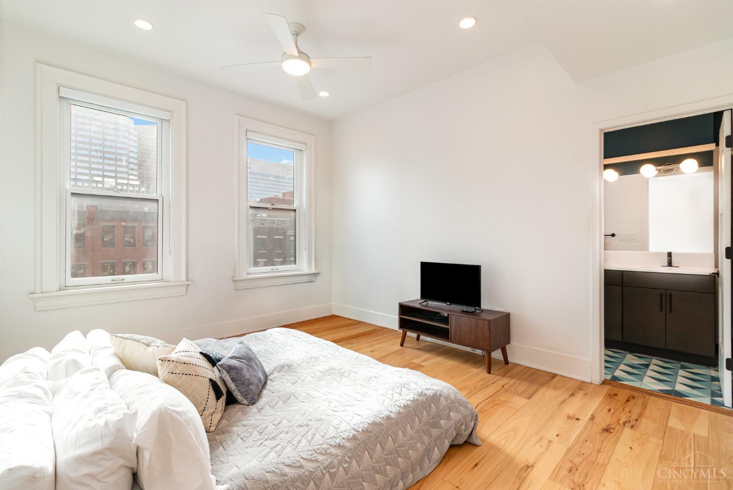 1003 Walnut Street #309, Cincinnati, OH, 45202 — photo 11