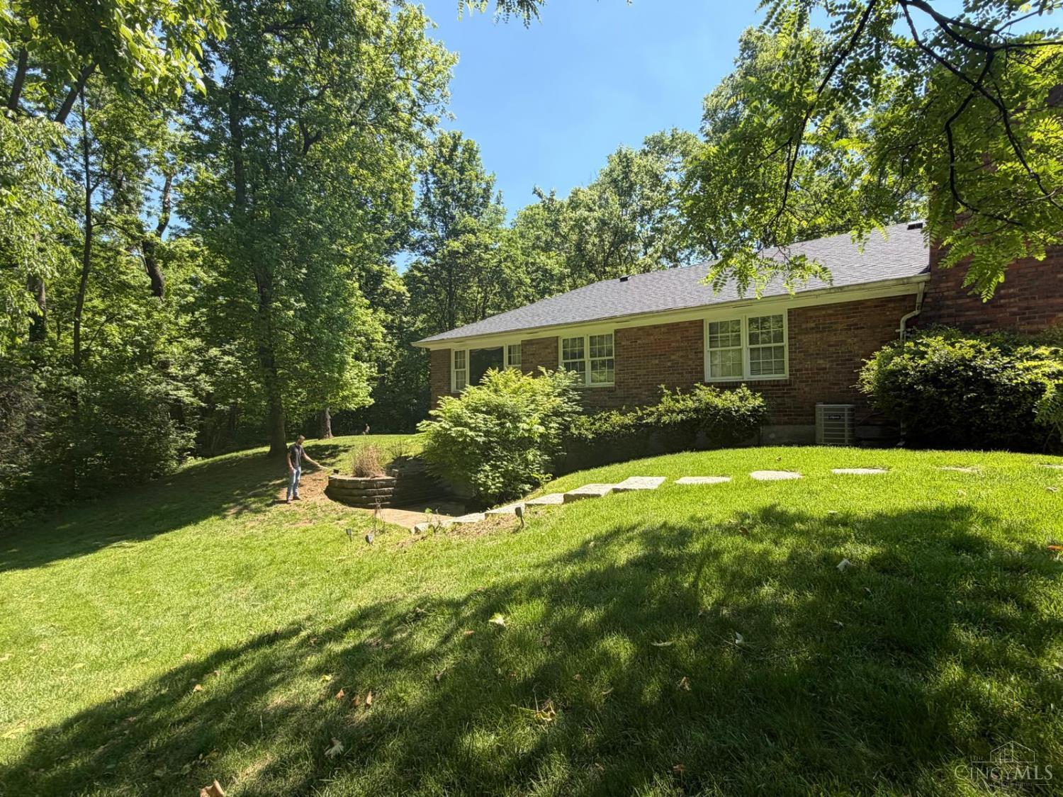 4 Beechurst Woods Lane, Green Twp, OH, 45233 — photo 56