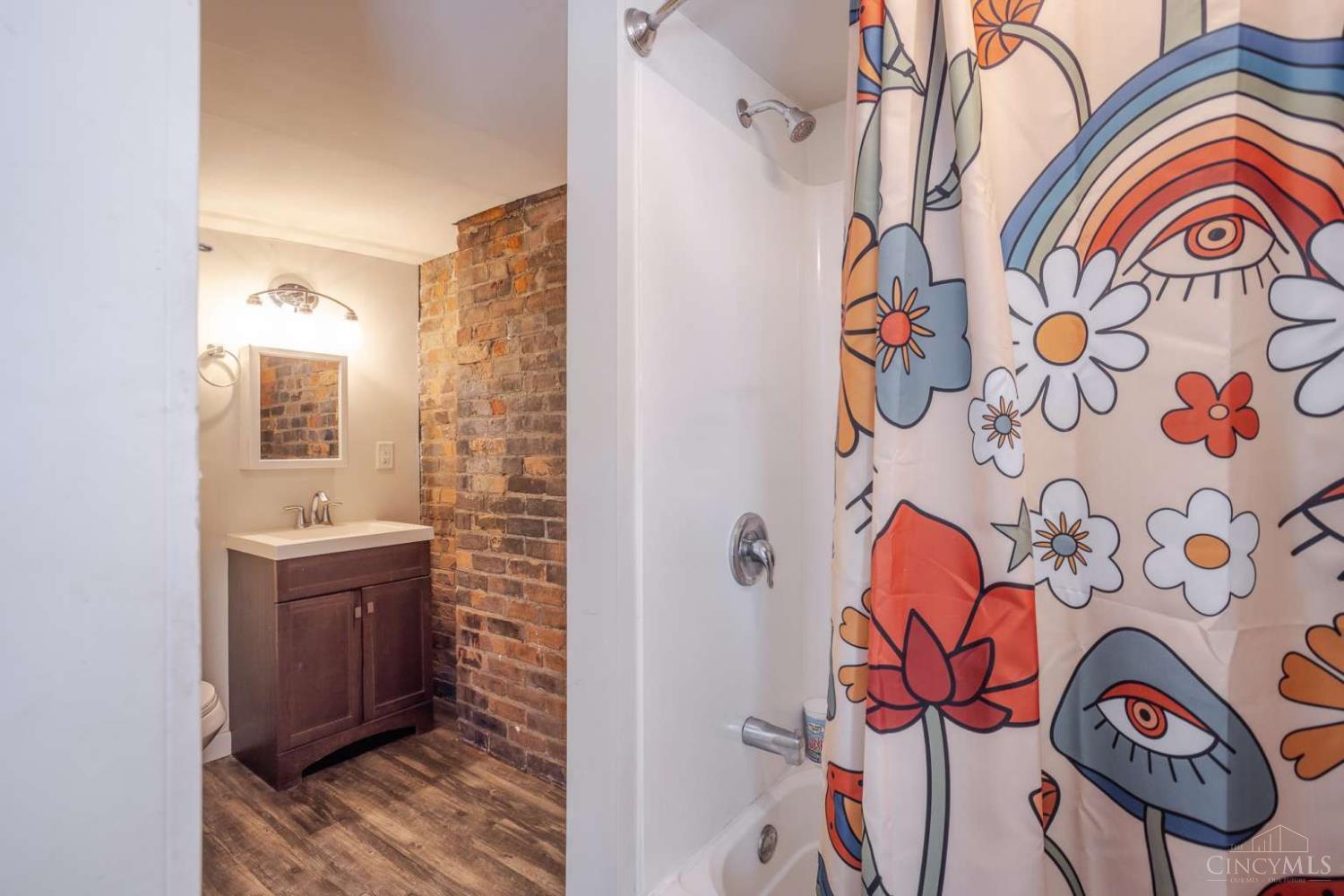 1407 Main Street #4, Cincinnati, OH, 45202 — photo 24