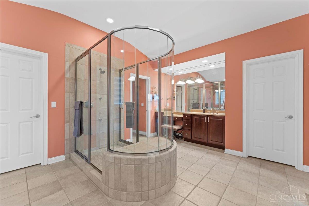 7644 Millikin Road, Liberty Twp, OH, 45044 — photo 21