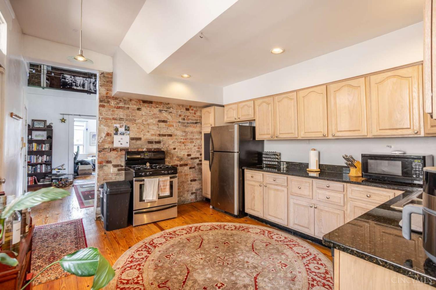 1407 Main Street #4, Cincinnati, OH, 45202 — photo 4