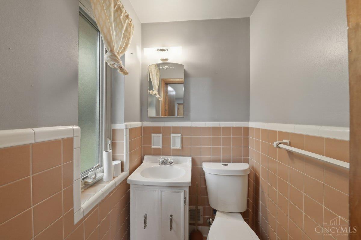 3367 Nandale Drive, Cincinnati, OH, 45239 — photo 29