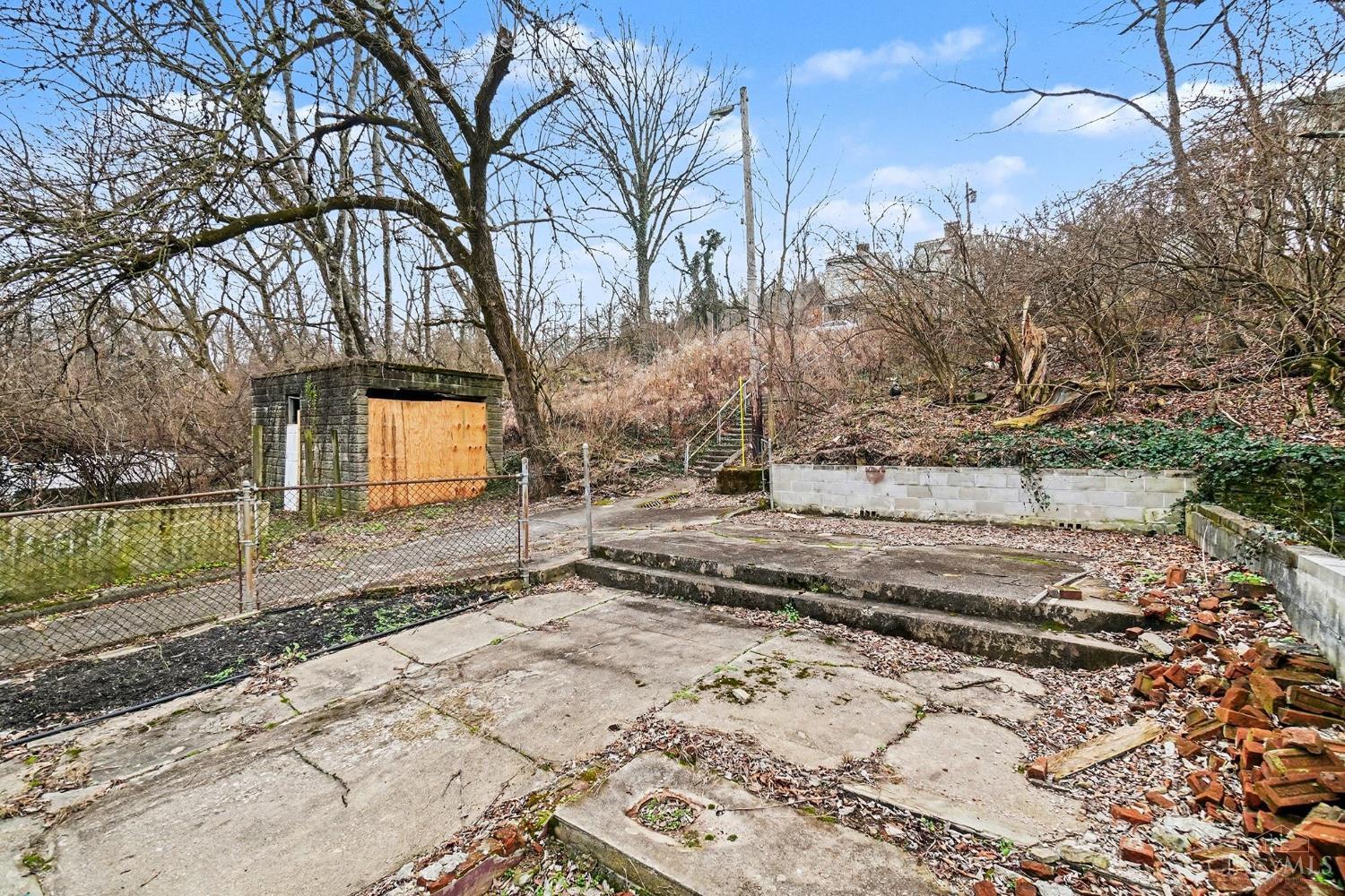 Homes for sale in Cincinnati, OH | 1769 Westwood Ave, Cincinnati, OH 45214 | MLS# 1879852
