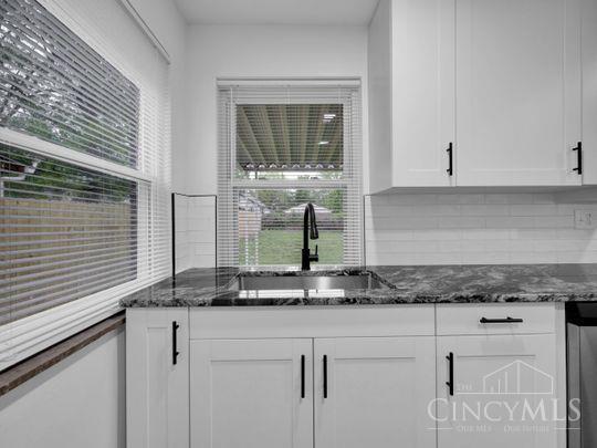 3942 Standish Avenue, Cincinnati, OH, 45213 — photo 28