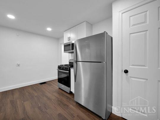 3942 Standish Avenue, Cincinnati, OH, 45213 — photo 31