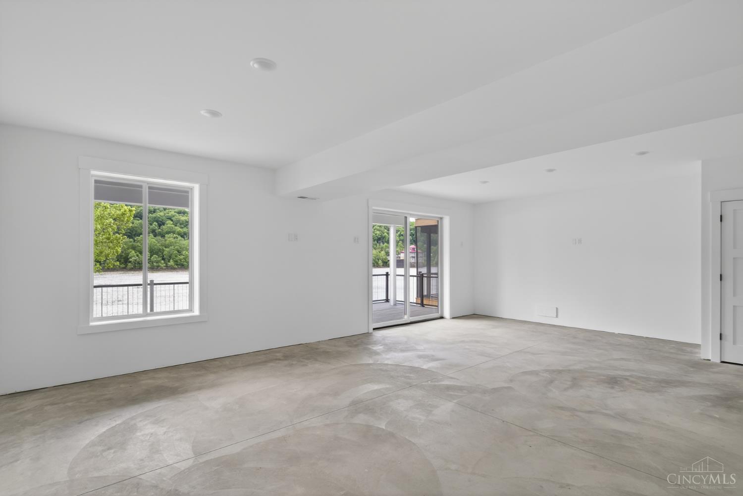 Homes for sale in Cincinnati, OH | 5751 Sanctuary Pl, Cincinnati, OH 45230 | MLS# 1869546