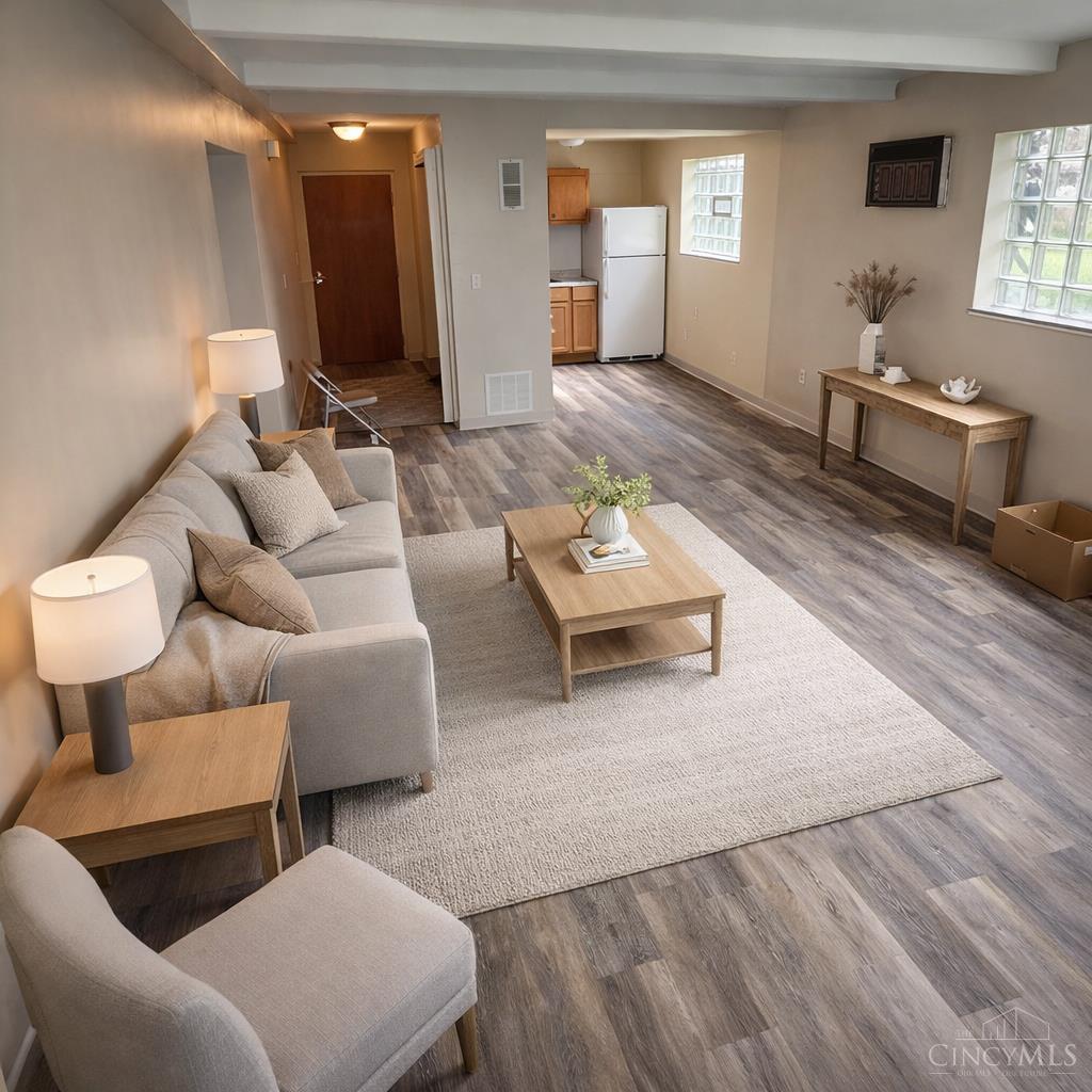 4467 Lee Road, Cleveland, OH, 44128 — photo 8