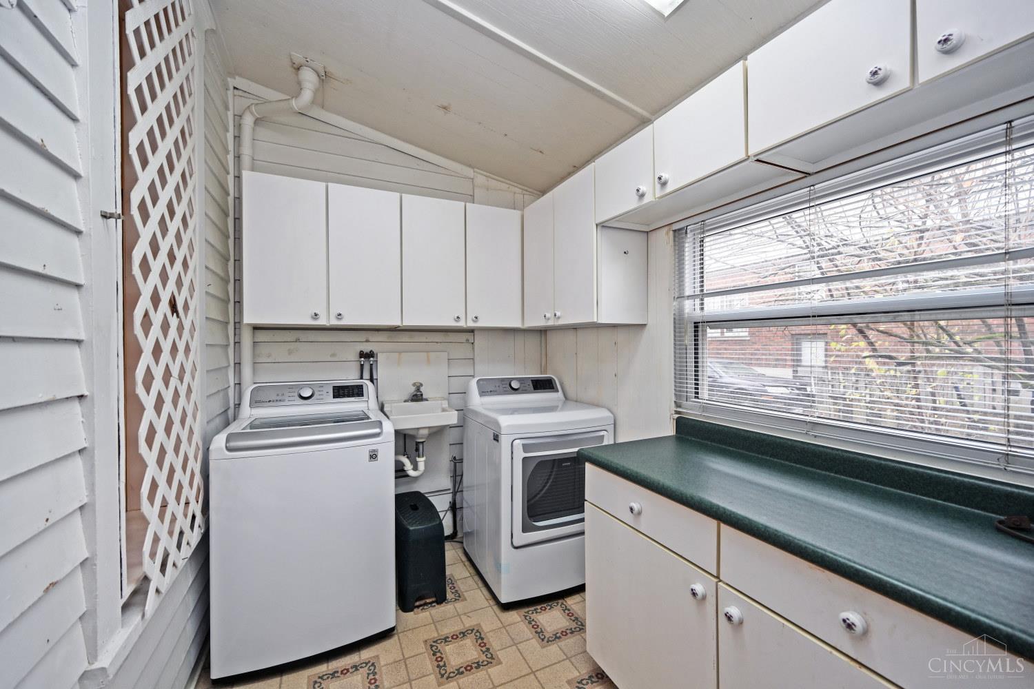 Homes for sale in Cincinnati, OH | 1741 Mears Ave, Cincinnati, OH 45230 | MLS# 1879900