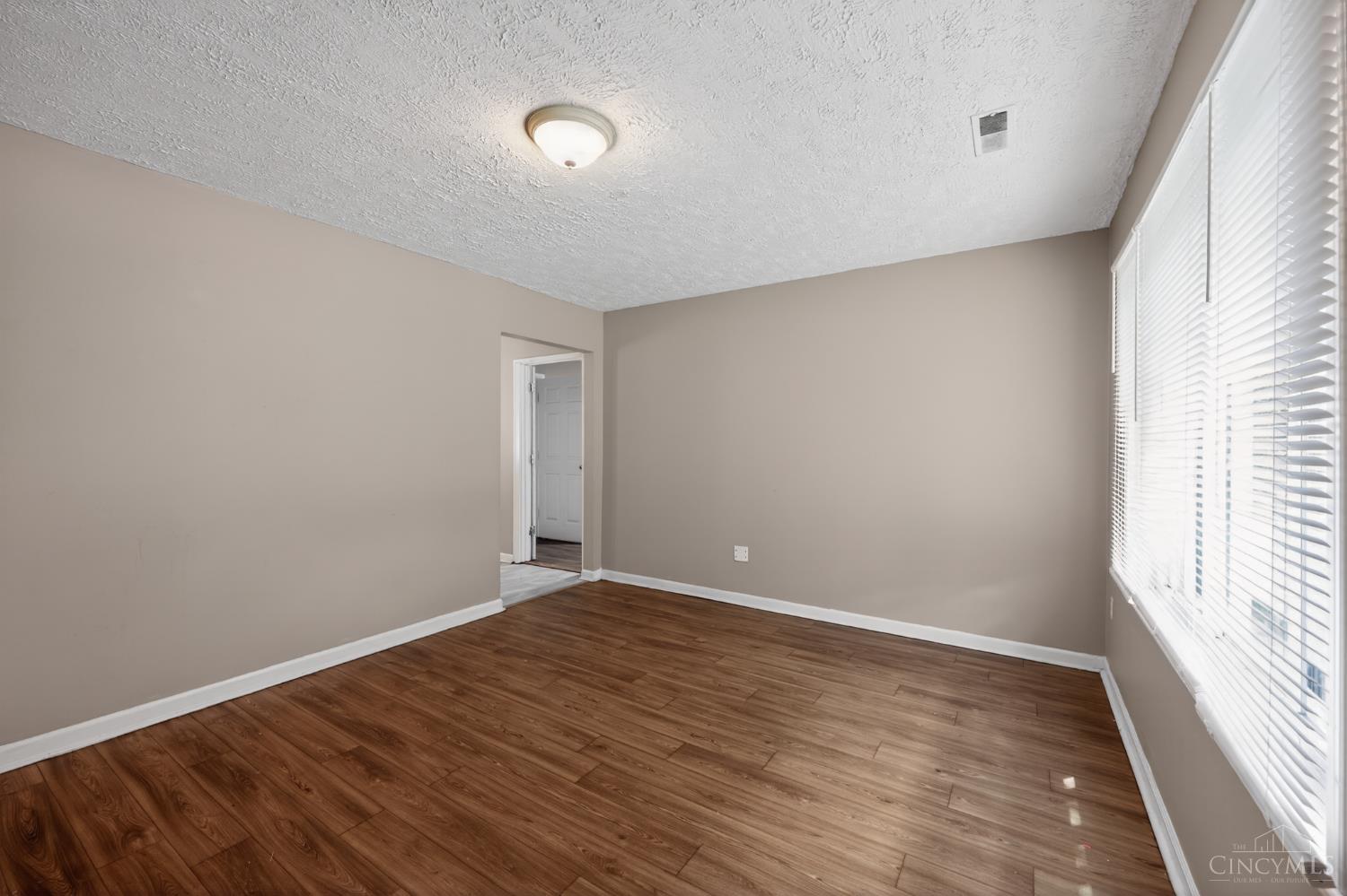 3206 Niagara, Cincinnati, OH, 45251 — photo 12