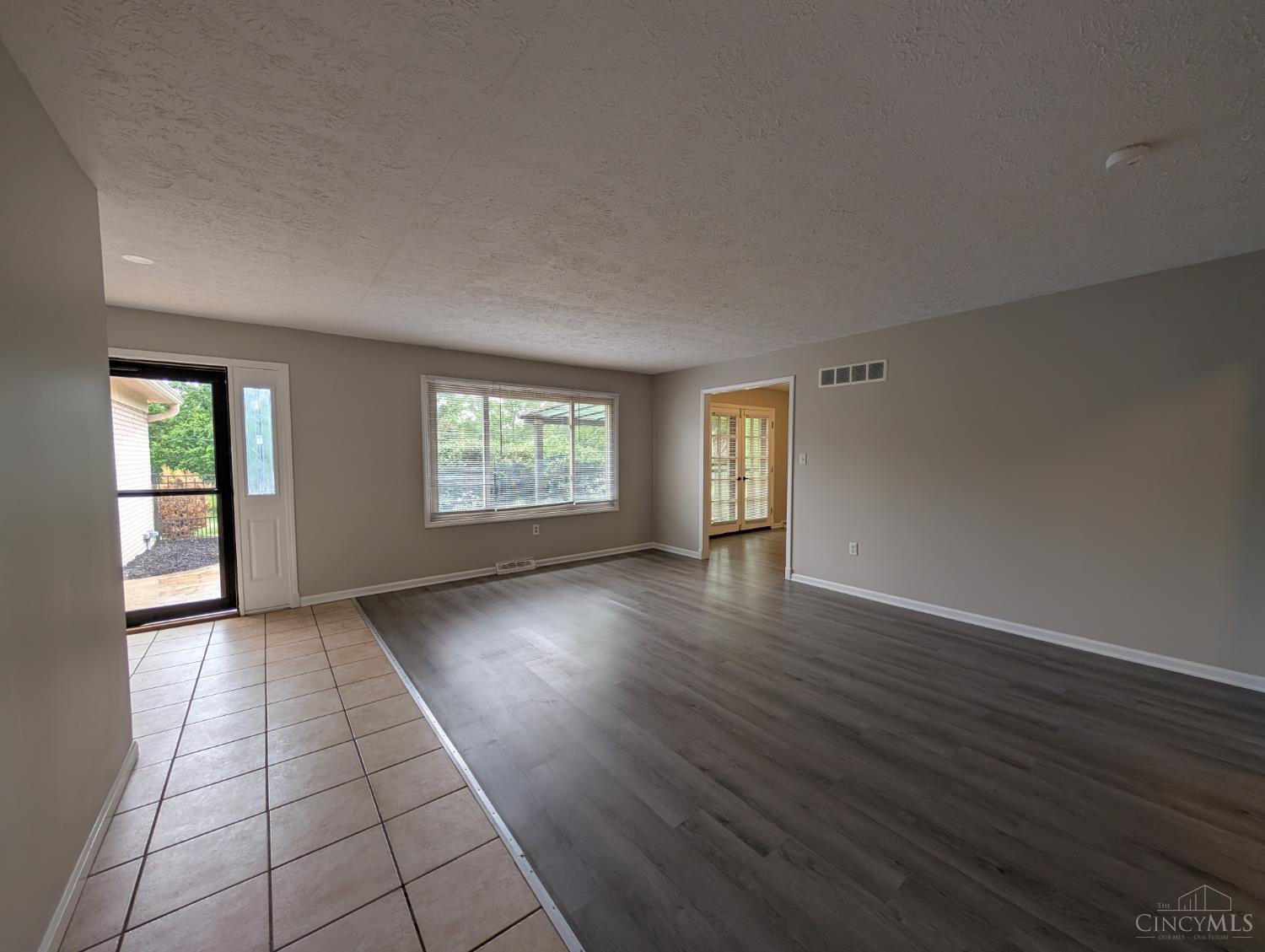 7244 Hollywood Drive, West Chester, OH, 45069 — photo 4