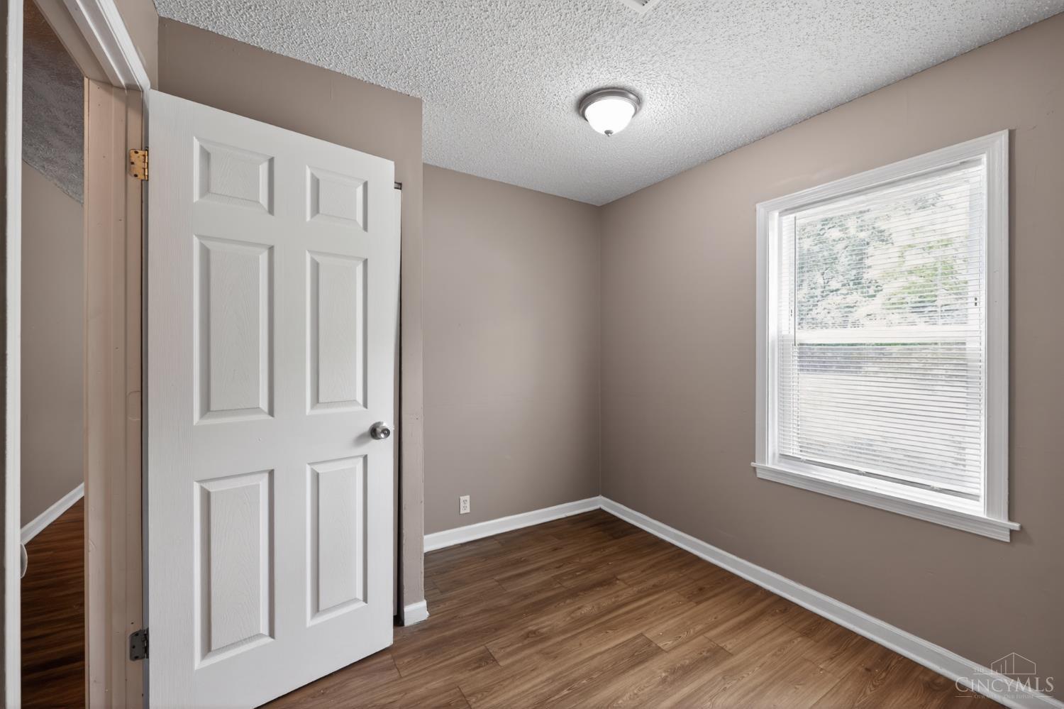 3206 Niagara, Cincinnati, OH, 45251 — photo 9