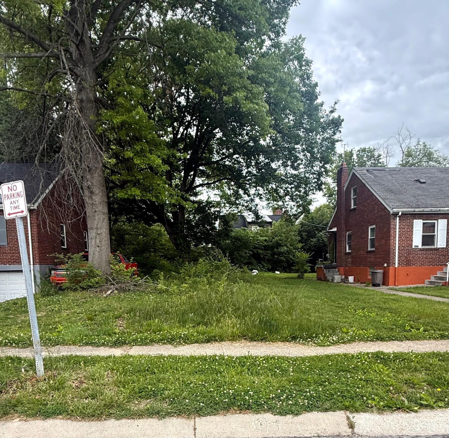Homes for sale in Cincinnati, OH | 5033 Newfield Ave, Cincinnati, OH 45237 | MLS# 1879772