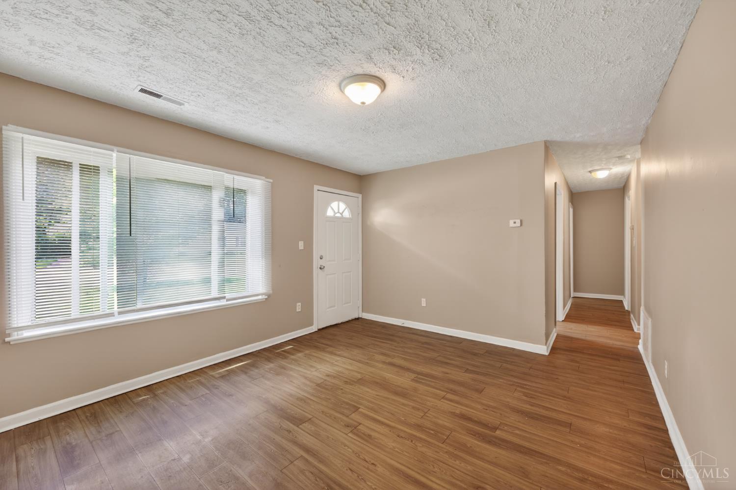 3206 Niagara, Cincinnati, OH, 45251 — photo 3