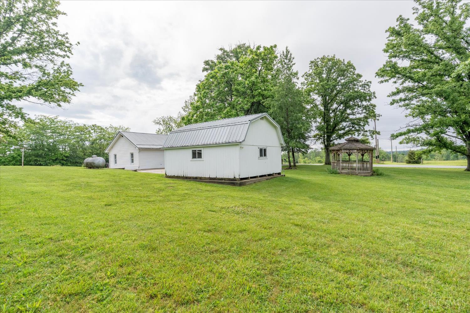 10529 North Shore Road, Paint Twp, OH, 45133 — photo 31