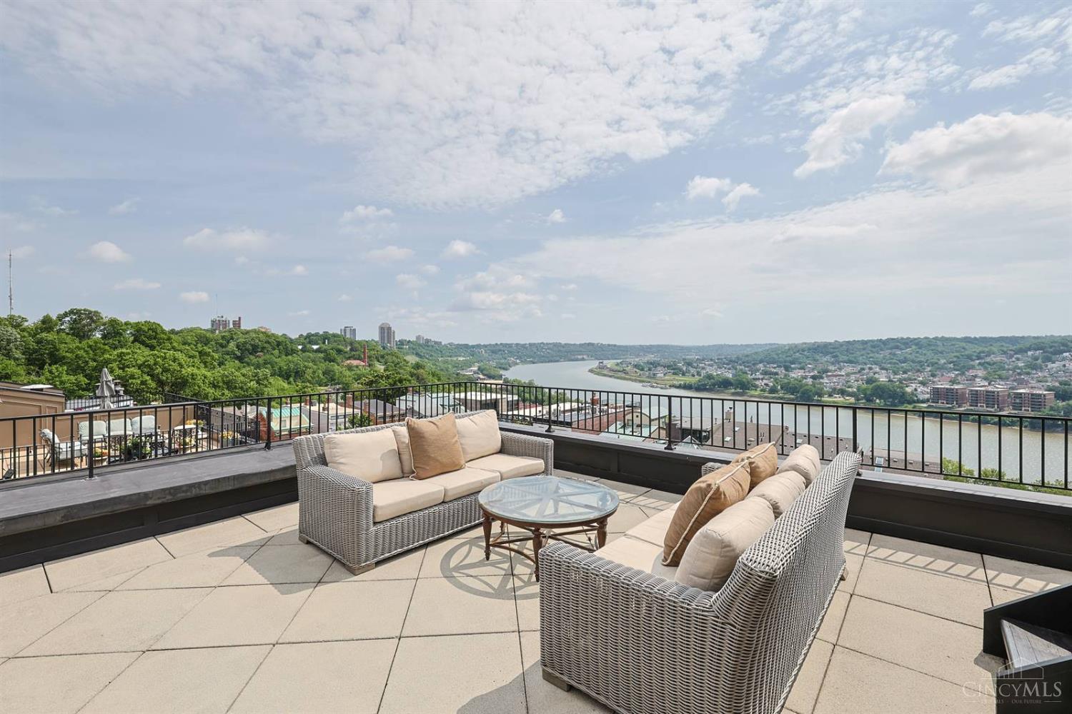 1130 Carney Street, Cincinnati, OH, 45202 — photo 20