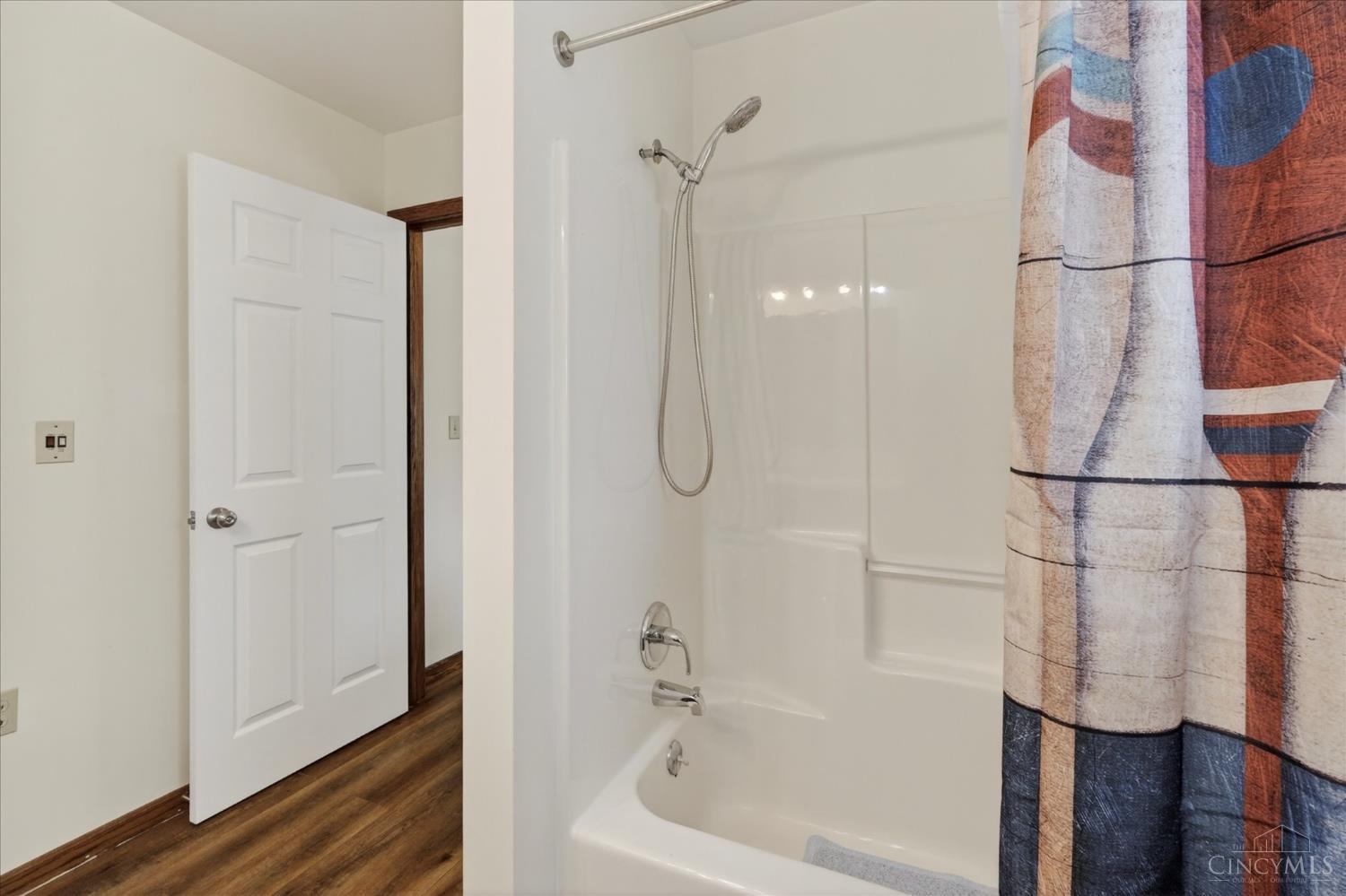 10529 North Shore Road, Paint Twp, OH, 45133 — photo 18