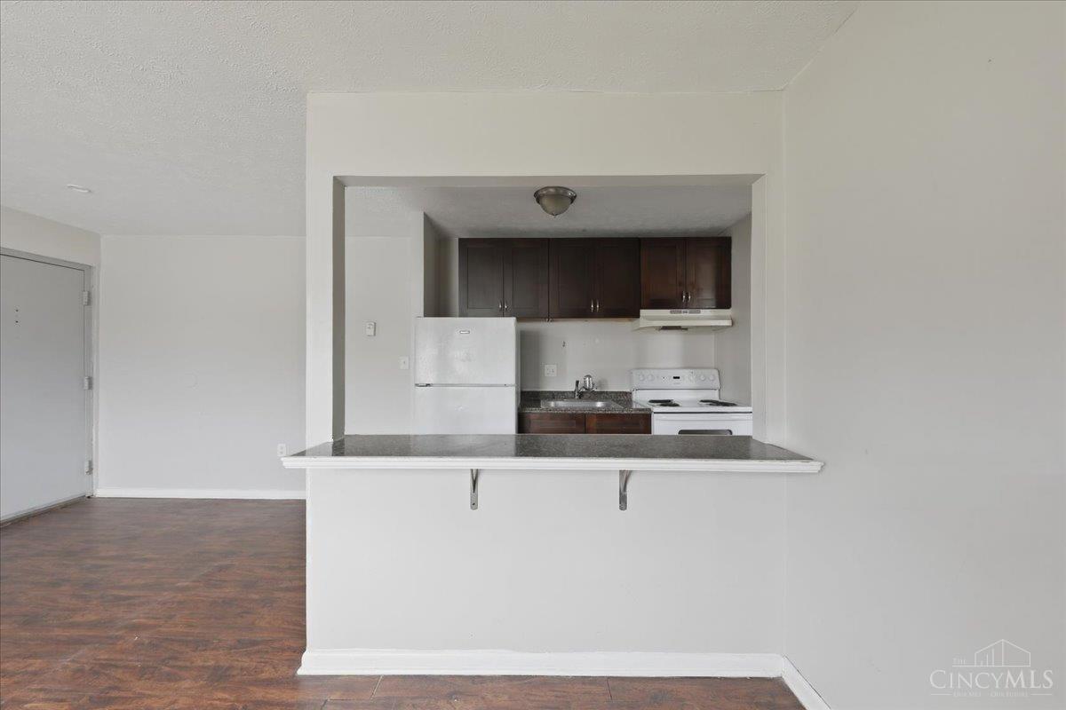 1209 Galbraith Road, Cincinnati, OH, 45231 — photo 9