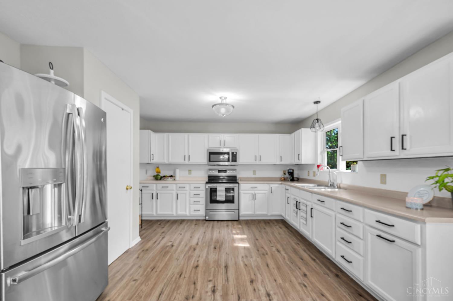 2428 Kremer Avenue, Cincinnati, OH, 45225 — photo 9