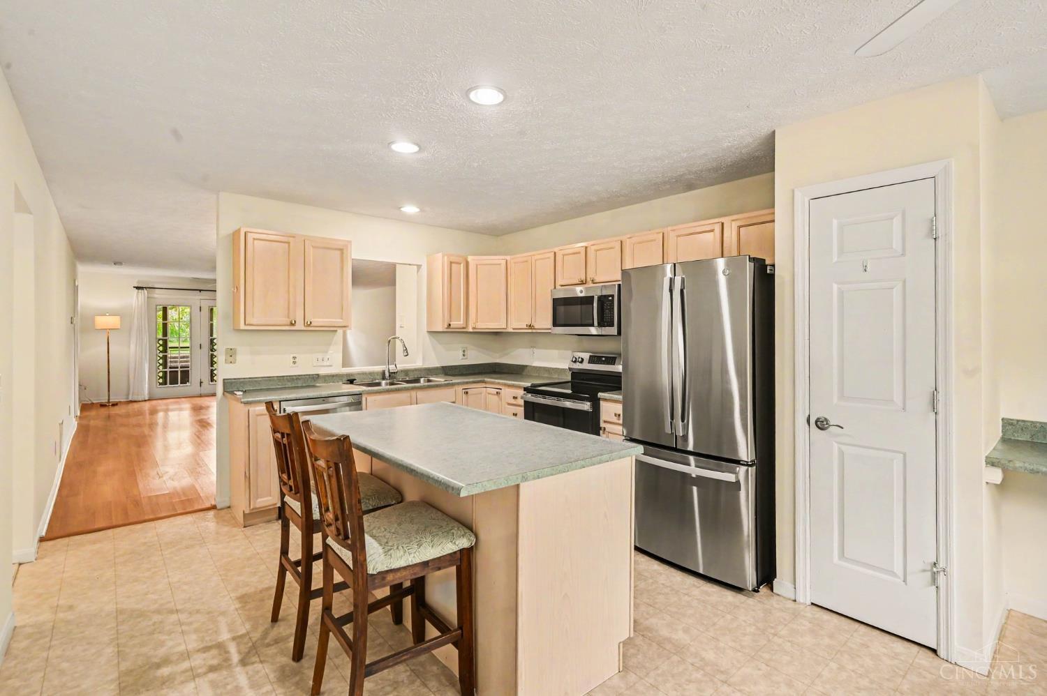 Homes for sale in Green Twp, OH | 5461 Asbury Lake Dr #78, Green Twp, OH 45247 | MLS# 1879826