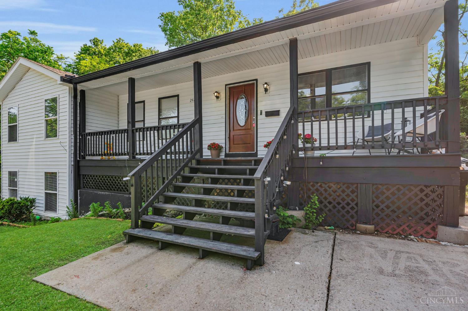 2428 Kremer Avenue, Cincinnati, OH, 45225 — photo 2