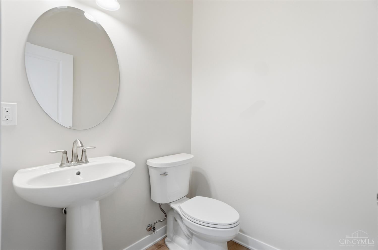 3822 Odin Avenue, Cincinnati, OH, 45213 — photo 4