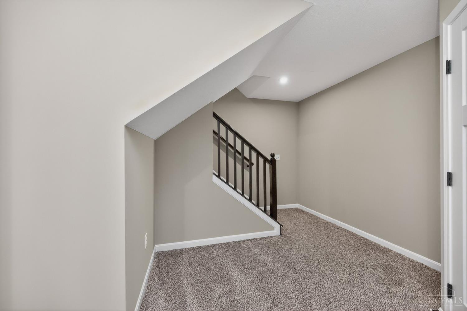 405 Bethpage Way, Turtle Creek Twp, OH, 45036 — photo 7