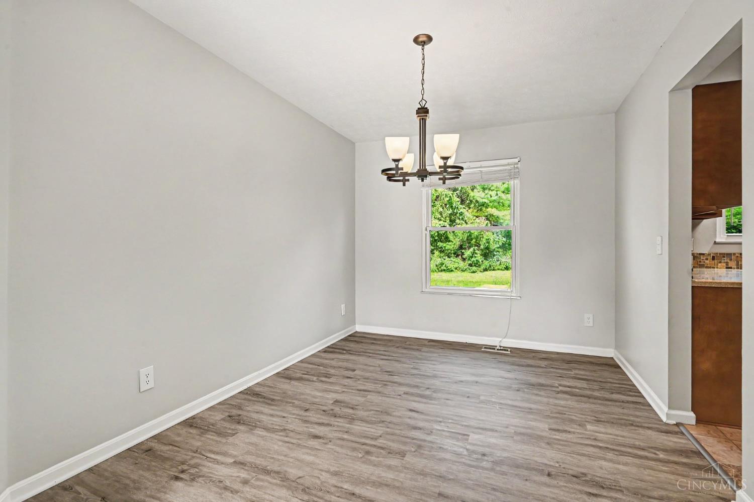 935 Saffron Lane, Miami Twp, OH, 45150 — photo 6